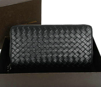 Bottega Veneta intrecciato leather clutch BV8006 black
